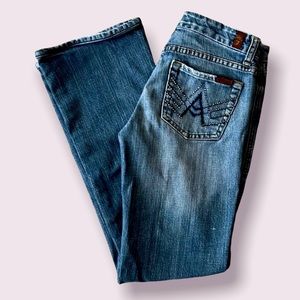 7 for all mankind jeweled A pocket jeans size 28x29 zip fly bootcut flare style